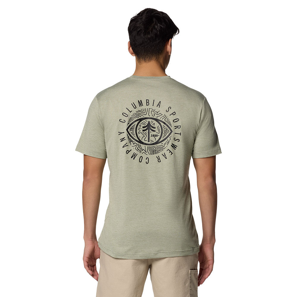 COLUMBIA Kwick Hike™ Back Graphic เสื้อยืดผู้ชาย