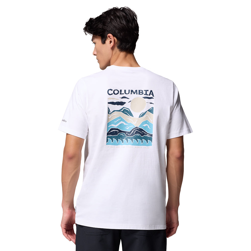 COLUMBIA Explorers Canyon™ Back Graphic เสื้อยืดผู้ชาย