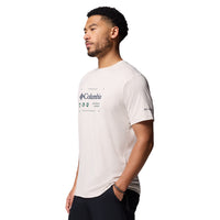 COLUMBIA Kwick Hike™ Graphic เสื้อยืดผู้ชาย