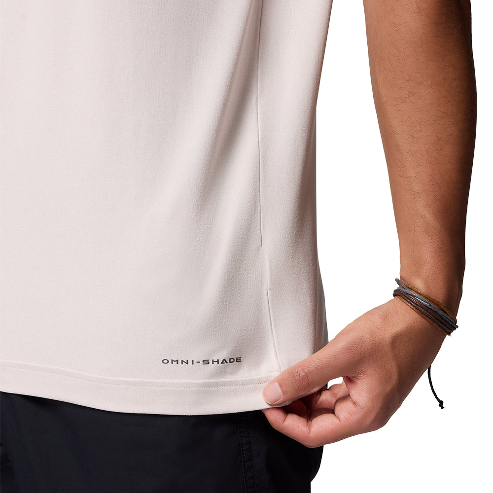 COLUMBIA Kwick Hike™ Graphic เสื้อยืดผู้ชาย