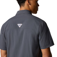 COLUMBIA PFG Wild Cast™ Short Sleeve เสื้อเชิ้ตผู้ชาย