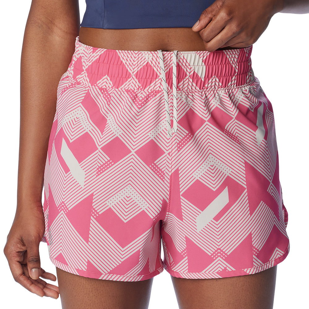 COLUMBIA Endless Trail™ กางเกงวิ่งเทรลขาสั้นผู้หญิง
