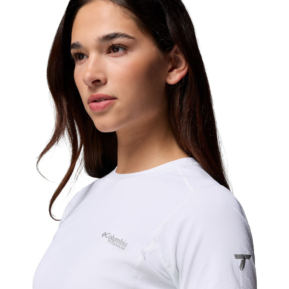 COLUMBIA Diamond Peak Pro™ Short Sleeve เสื้อยืดผู้หญิง