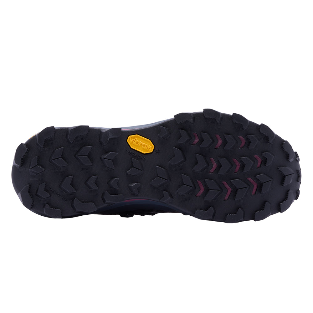 COLUMBIA Peakfreak™ Titanium™ OutDry™ Wide รองเท้าเดินป่าผู้หญิง